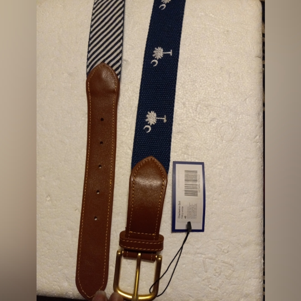 womens Charleston belt blue & white nautical like size 46 end-end 52 inch long
